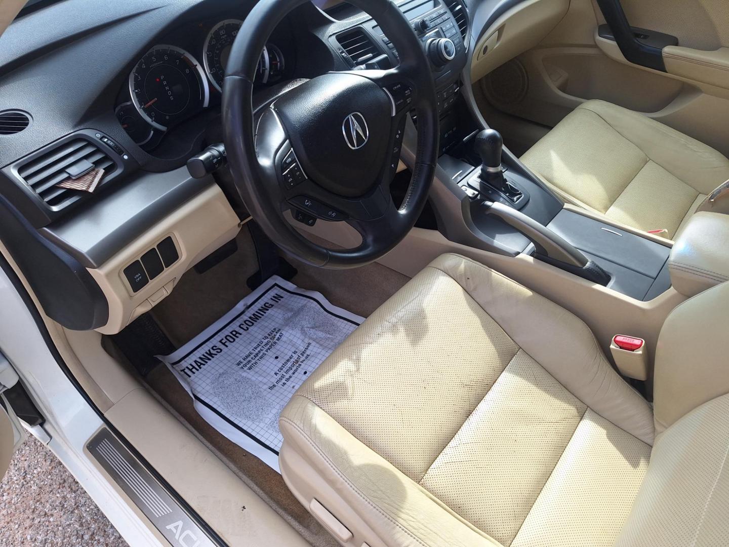 2009 WHITE /Tan Leather ACURA TSX BASE W/TECH.PKG. 5-Speed AT (JH4CU26699C) with an 2.4L L4 DOHC 16V engine, 5-Speed Automatic Overdrive transmission, located at 900 East Davis Street, Conroe, TX, 77301, (936) 539-9909, 30.314880, -95.446770 - Photo#10